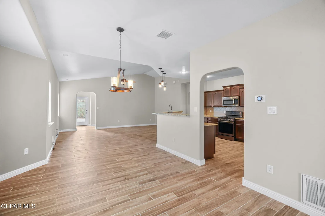 Photo of 14353 N CAVE Drive