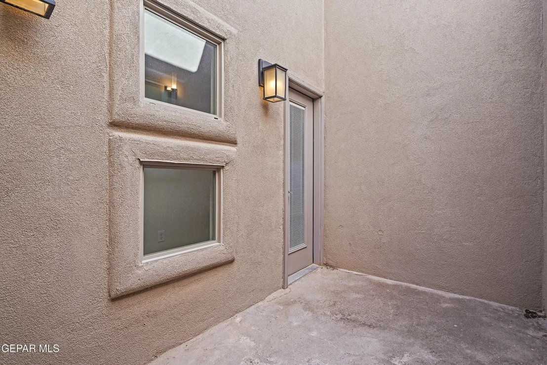 Photo of 6241 FRANKLIN RIDGE Drive