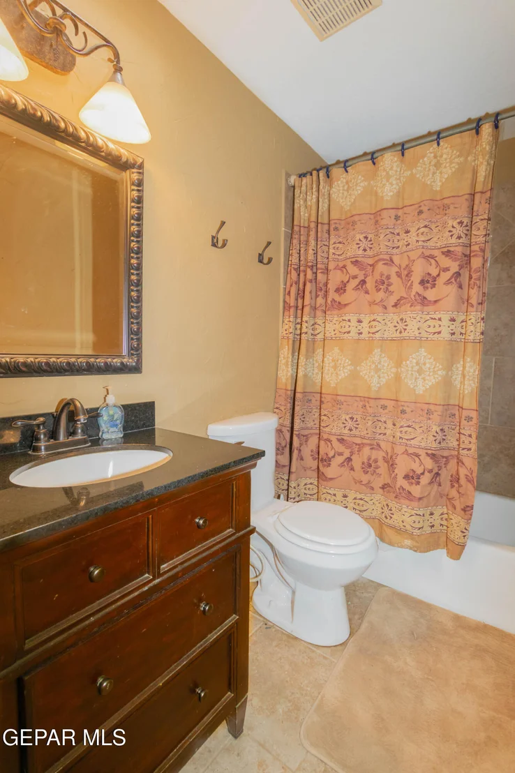 Photo of 717 FRONTERA Road