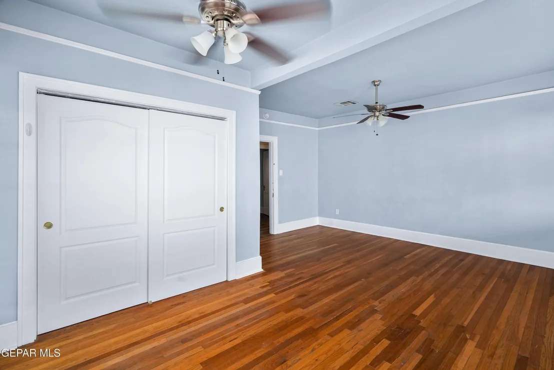 Photo of 3020 Wheeling Avenue