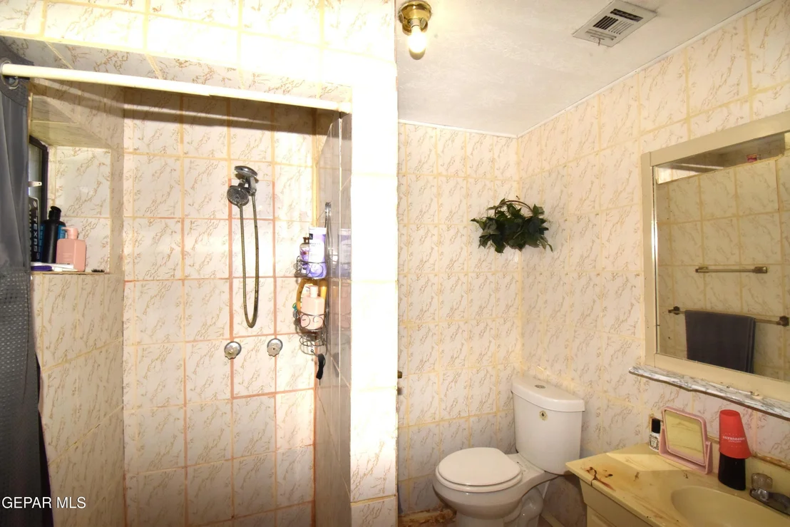 Photo of 809 COACH Road
