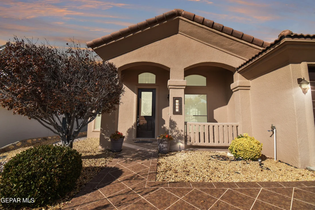 Photo of 6337 Franklin Gate Drive