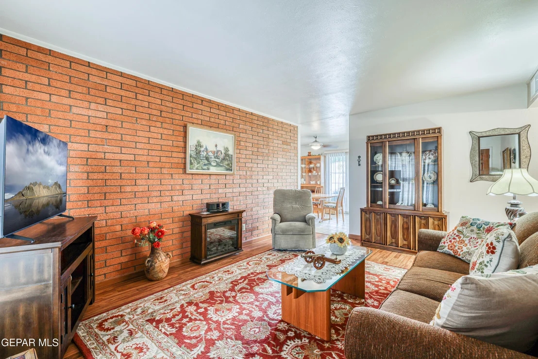 Photo of 10060 KEYSTONE Lane