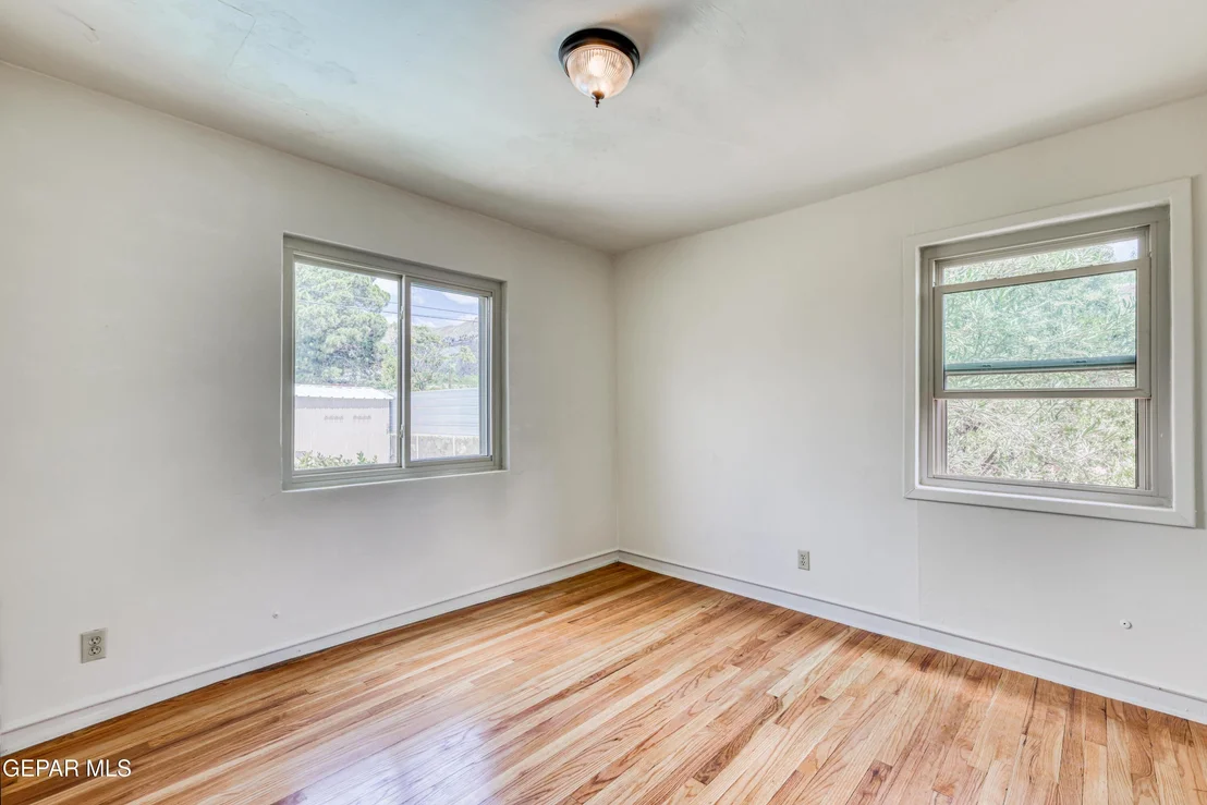 Photo of 825 Galloway Drive
