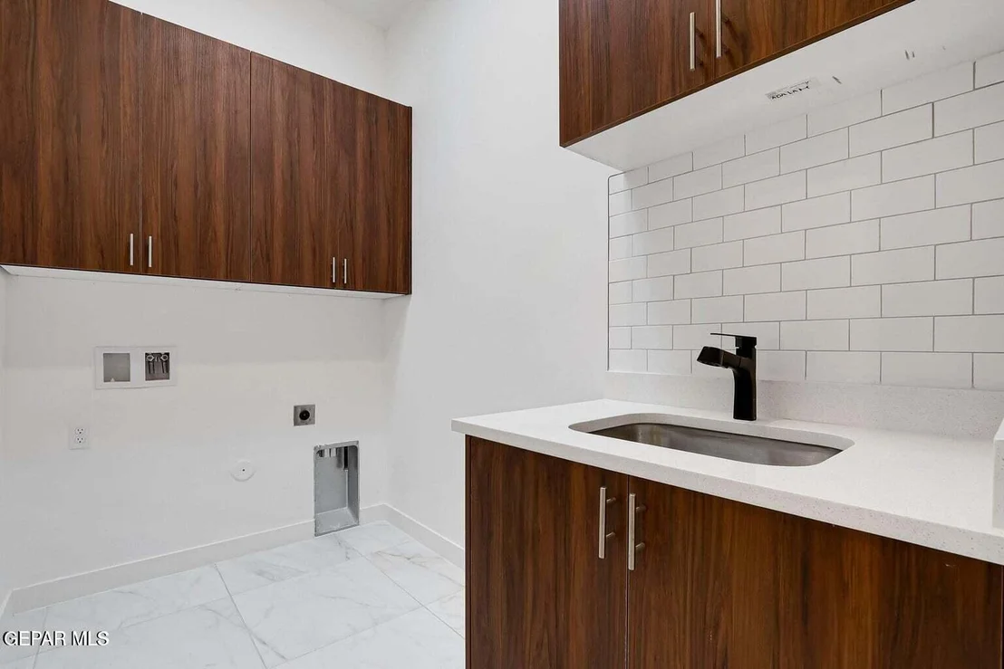 Photo of 941 ADA Lane