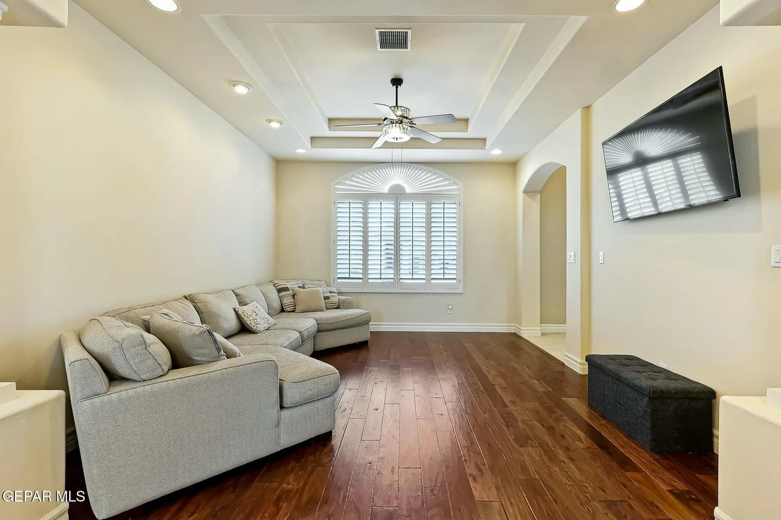 Photo of 1140 CALLE LOMAS Drive