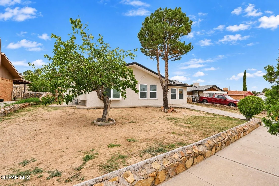 Photo of 1662 DOUG OLSON Drive