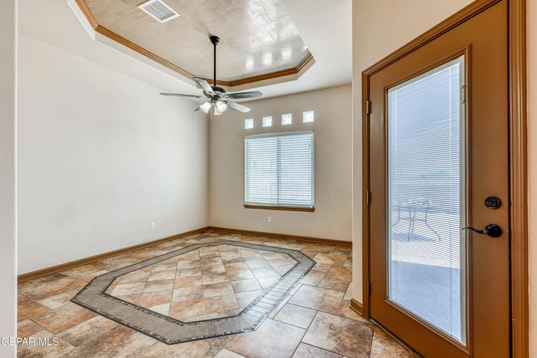 Photo of 12152 CHAPEL HILL Road