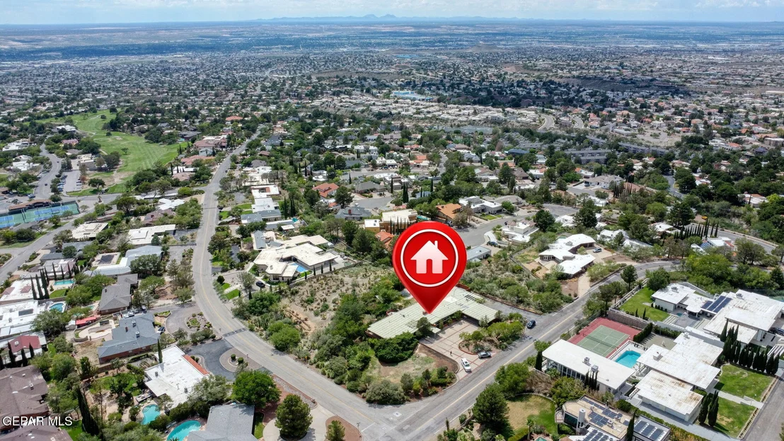 Photo of 1209 Thunderbird Drive
