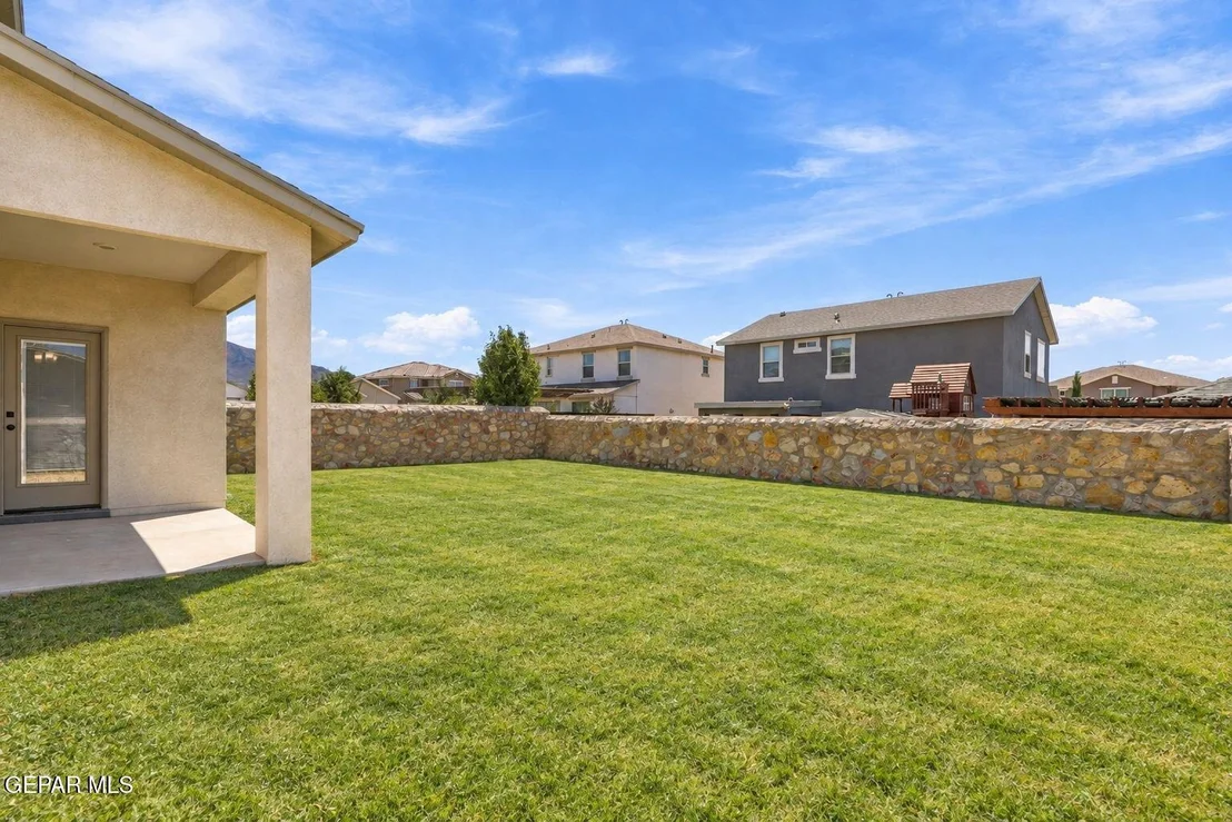 Photo of 7304 GLACIER Drive