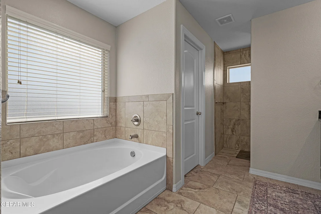 Photo of 2140 THOMAS LACKLAND Street