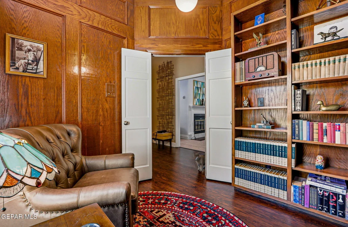 Photo of 716 Willow Glen Drive