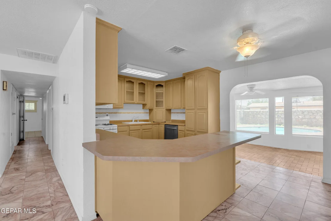 Photo of 5324 CAPISTRANO Drive