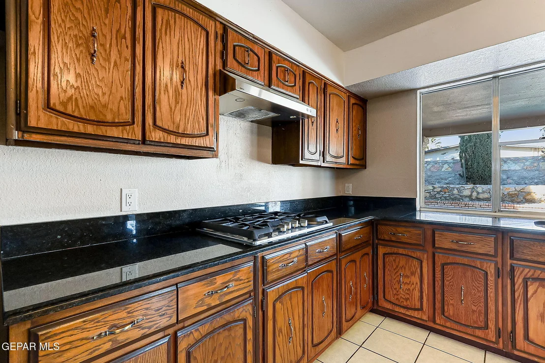 Photo of 2917 Brady Place