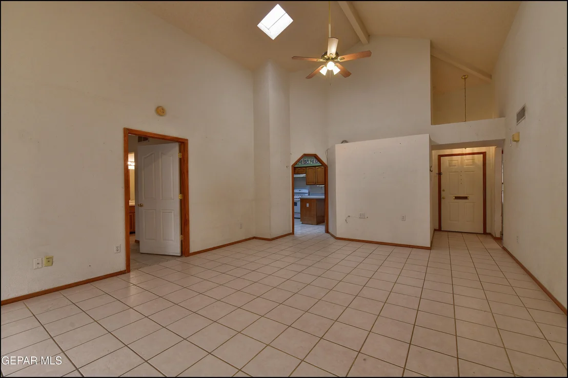 Photo of 1348 Black Ridge Drive