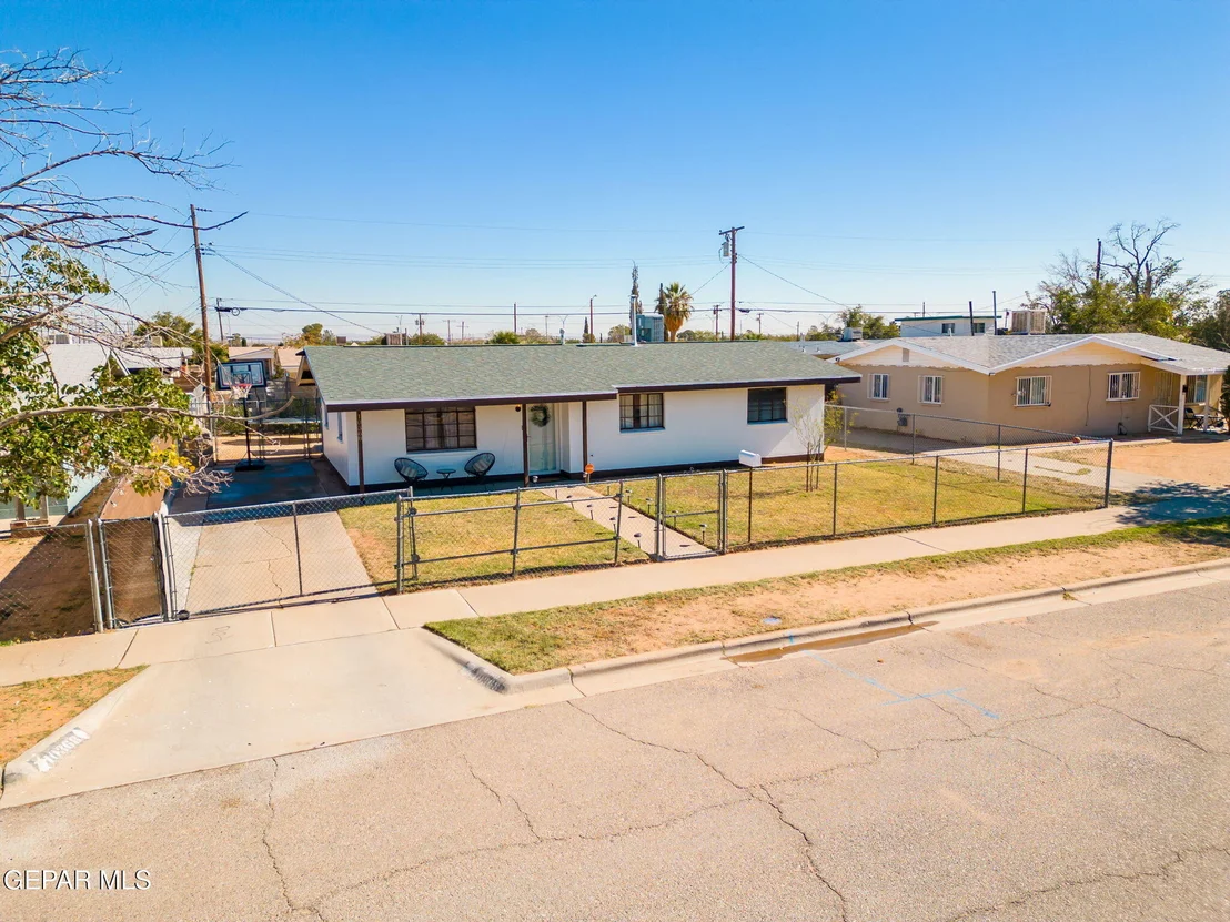 Photo of 10368 Preston Drive