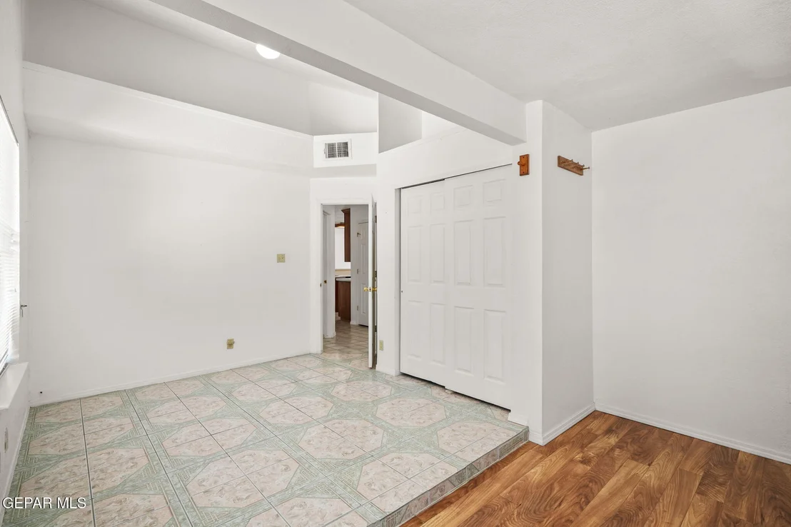 Photo of 409 BELVIDERE Street