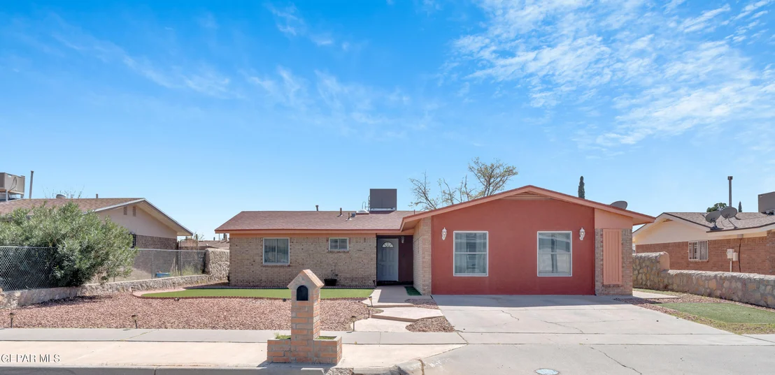 Photo of 11176 SHORELINE Drive