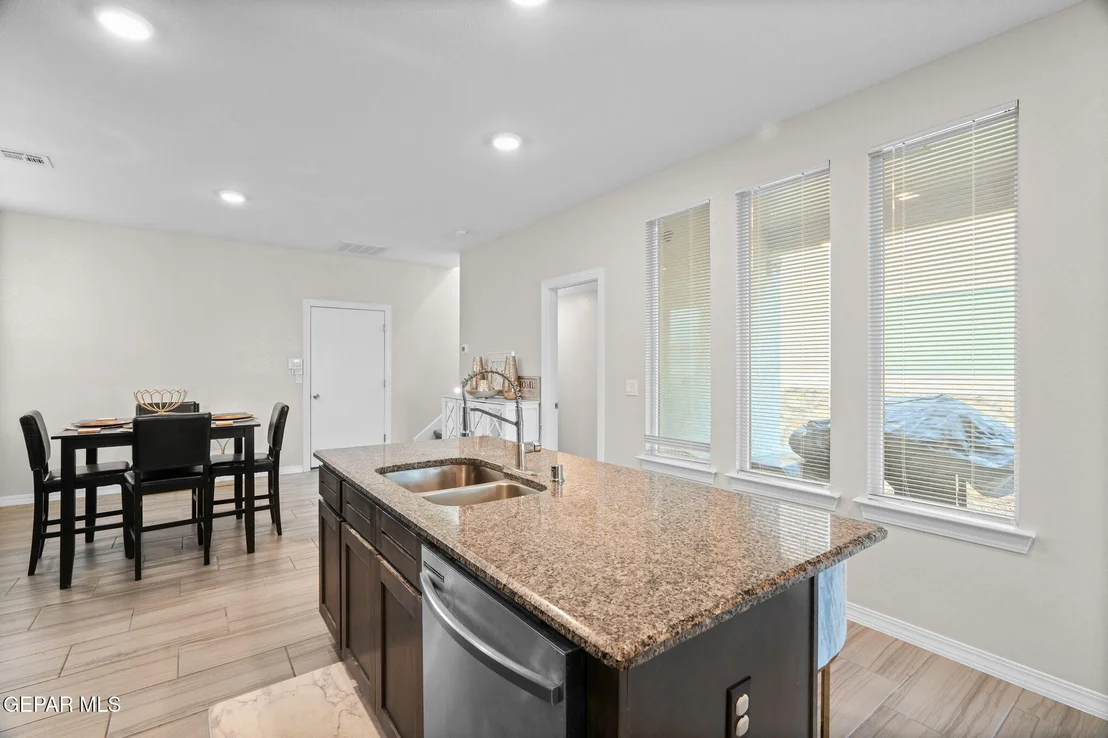 Photo of 14947 PEBBLE HILLS Boulevard