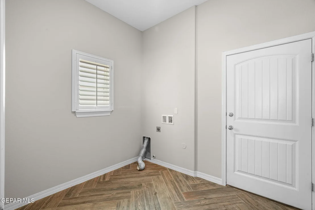 Photo of 7829 ENCHANTED RIDGE Drive