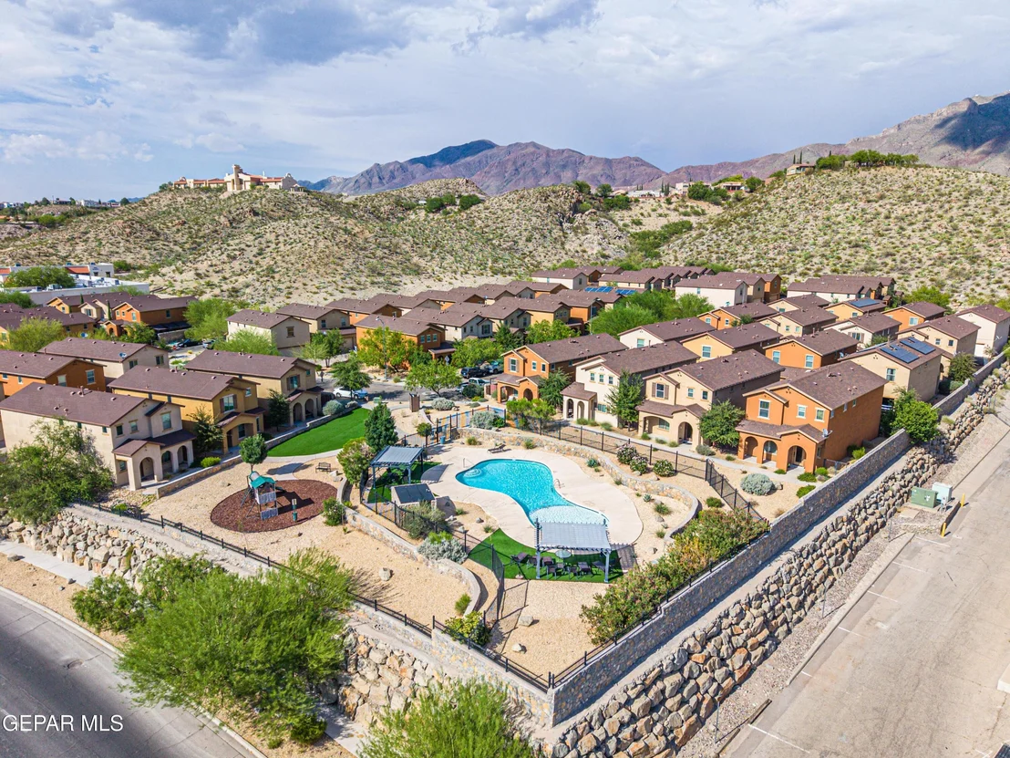 Photo of 6723 BOULDER CANYON Lane