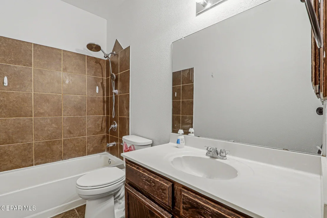 Photo of 8513 DEL RIVERS