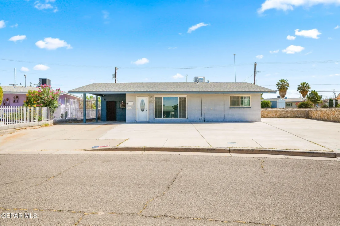 Photo of 7609 VERONA Circle