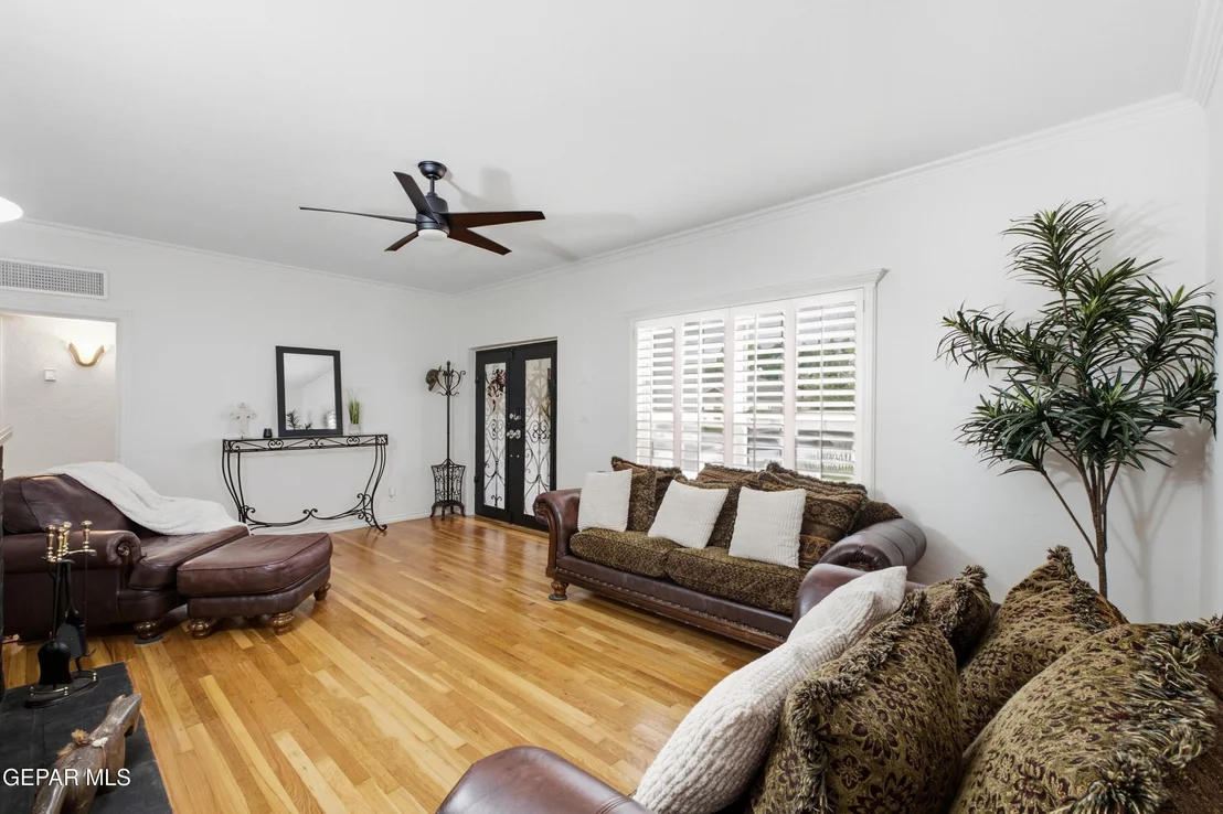 Photo of 7359 FRANKLIN Drive