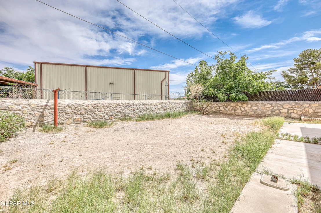 Photo of 9201 TENANGO Drive