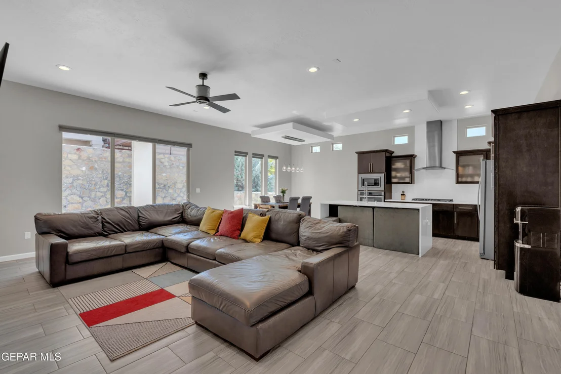 Photo of 1256 DESERT NIGHT Street