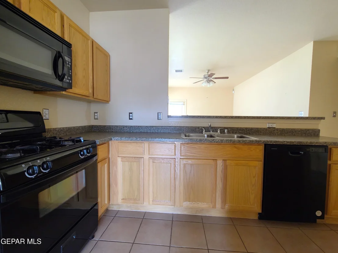 Photo of 11829 JIM WEBB Drive