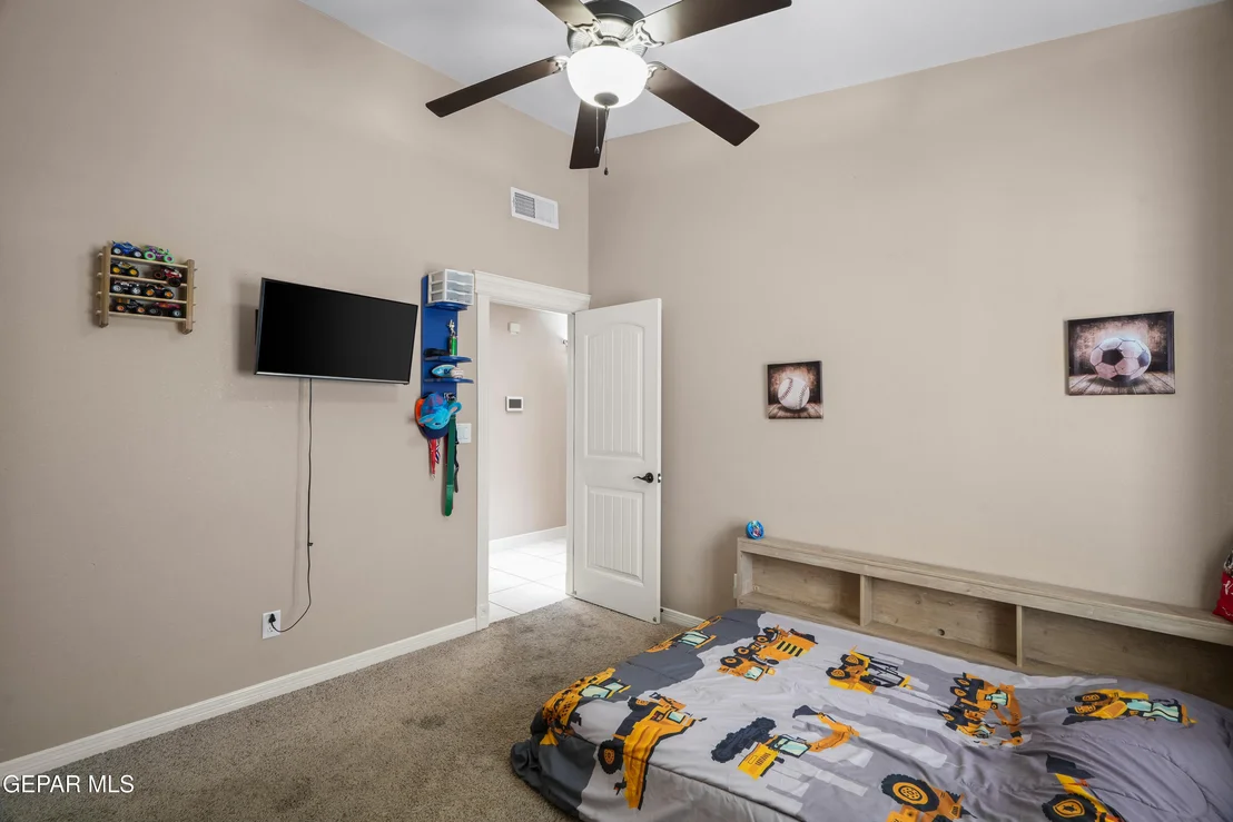 Photo of 5365 Jose Duran Lane