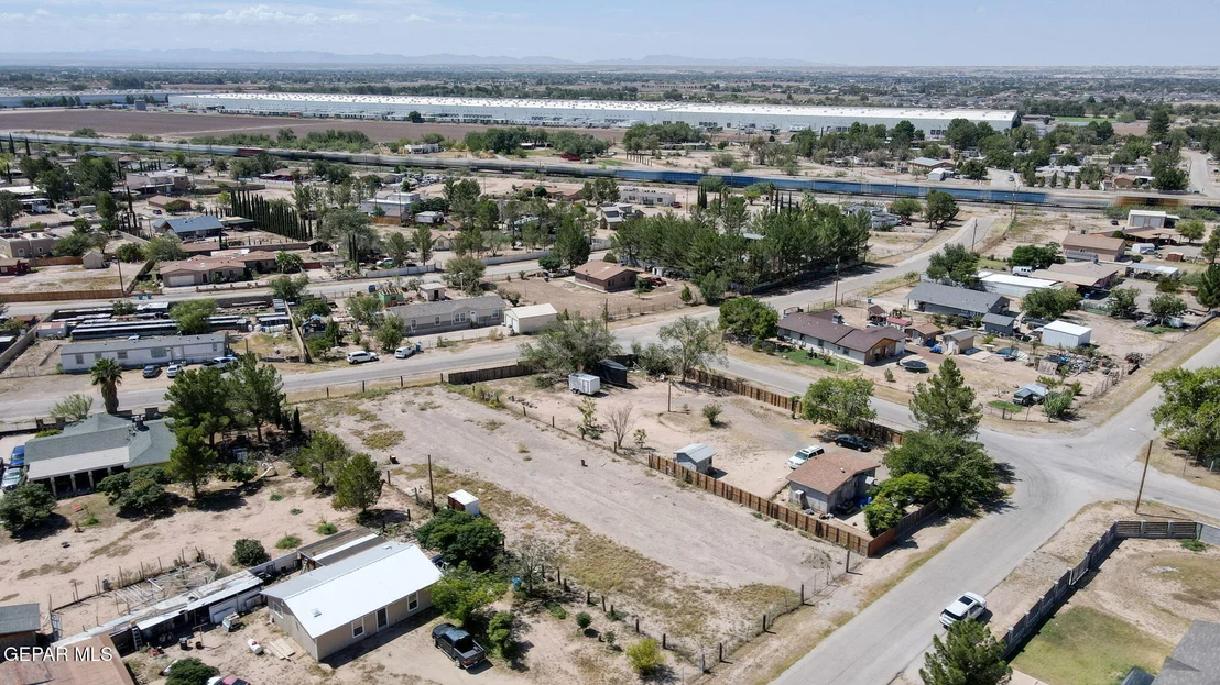 Photo of 410 Valle Rojo Drive