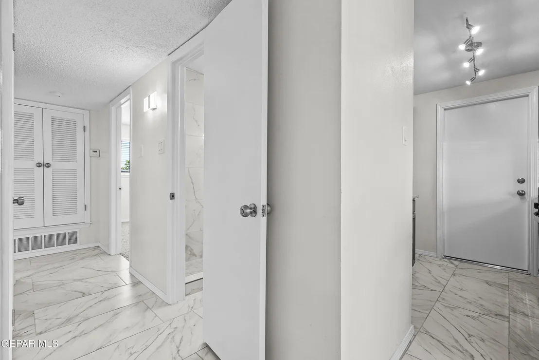 Photo of 222 Caribe Cir Circle