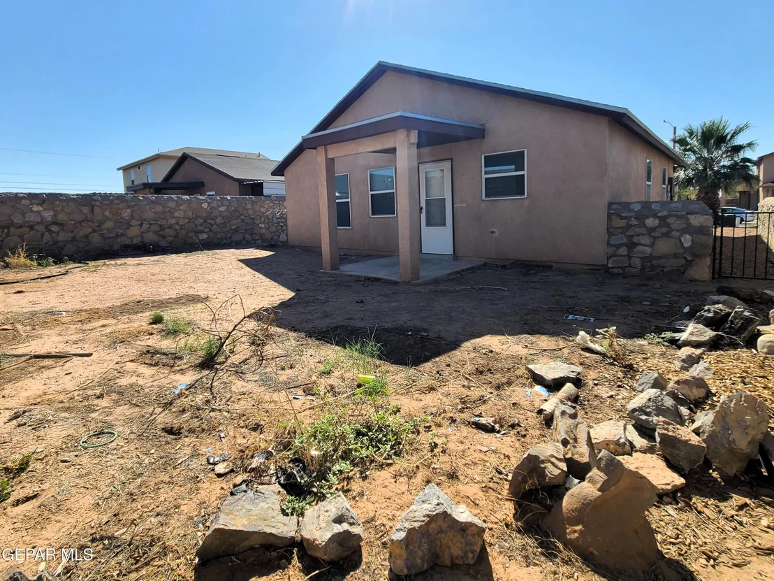 Photo of 11661 OCHRE BLUFF Lane