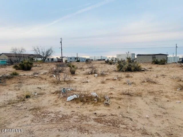 Photo of 15601 MECHEM Street