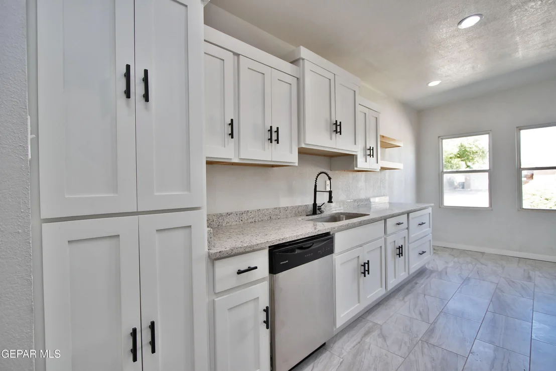 Photo of 5108 Juliandra Avenue