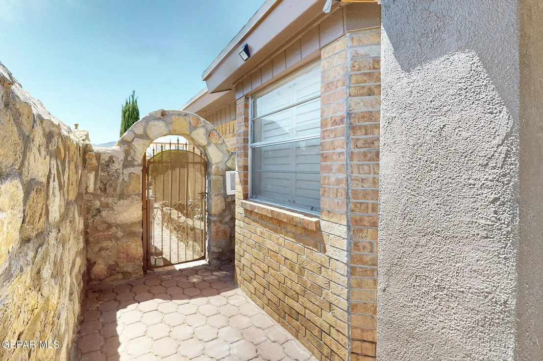 Photo of 10912 DUKE SNIDER Circle