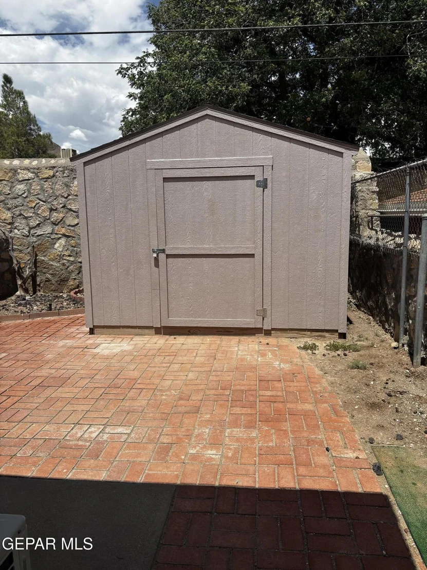 Photo of 3029 TAYLOR Avenue