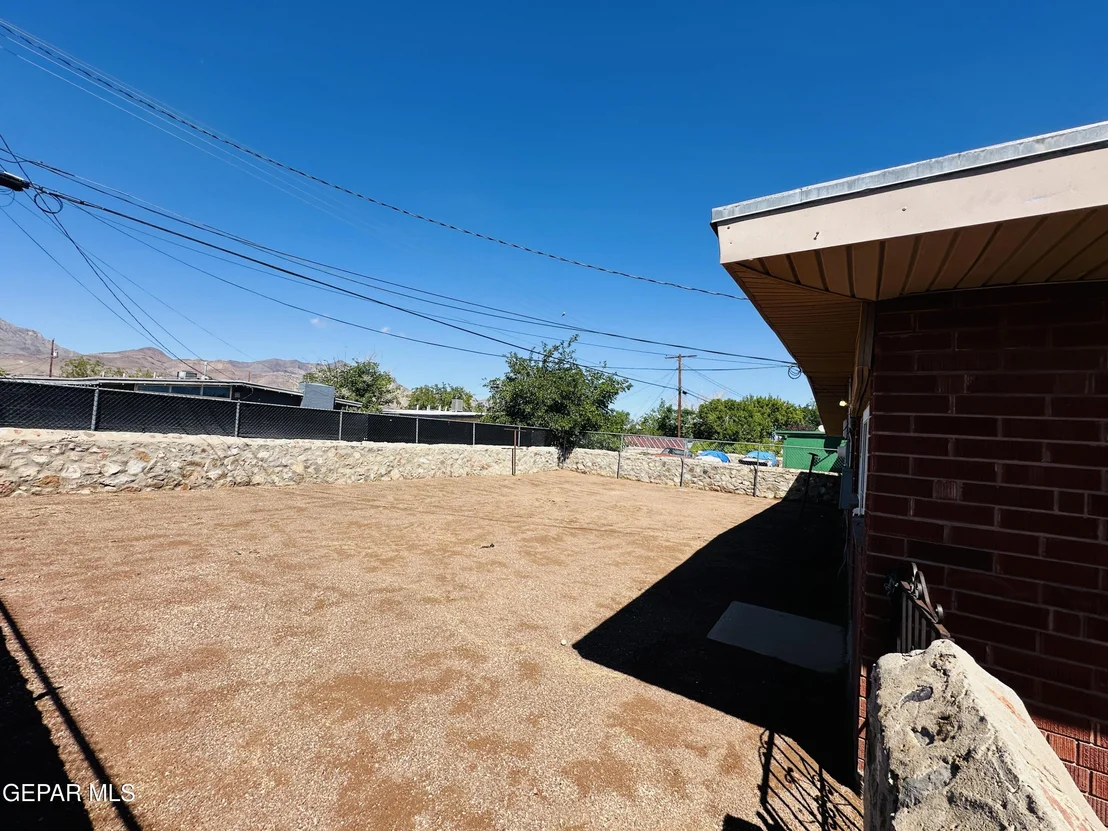 Photo of 8827 Mt Delano Drive