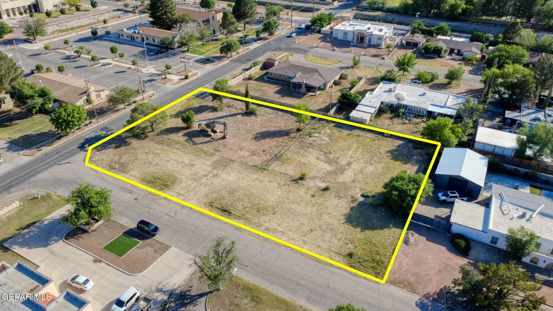 Photo of 425 W SUNSET Road