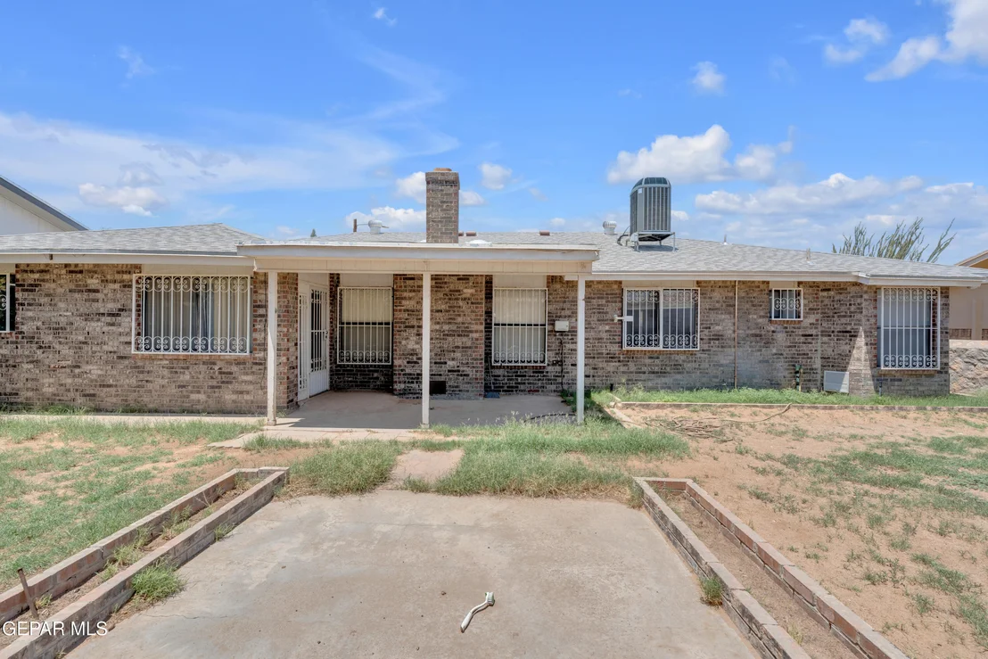 Photo of 4468 General Maloney Circle Circle