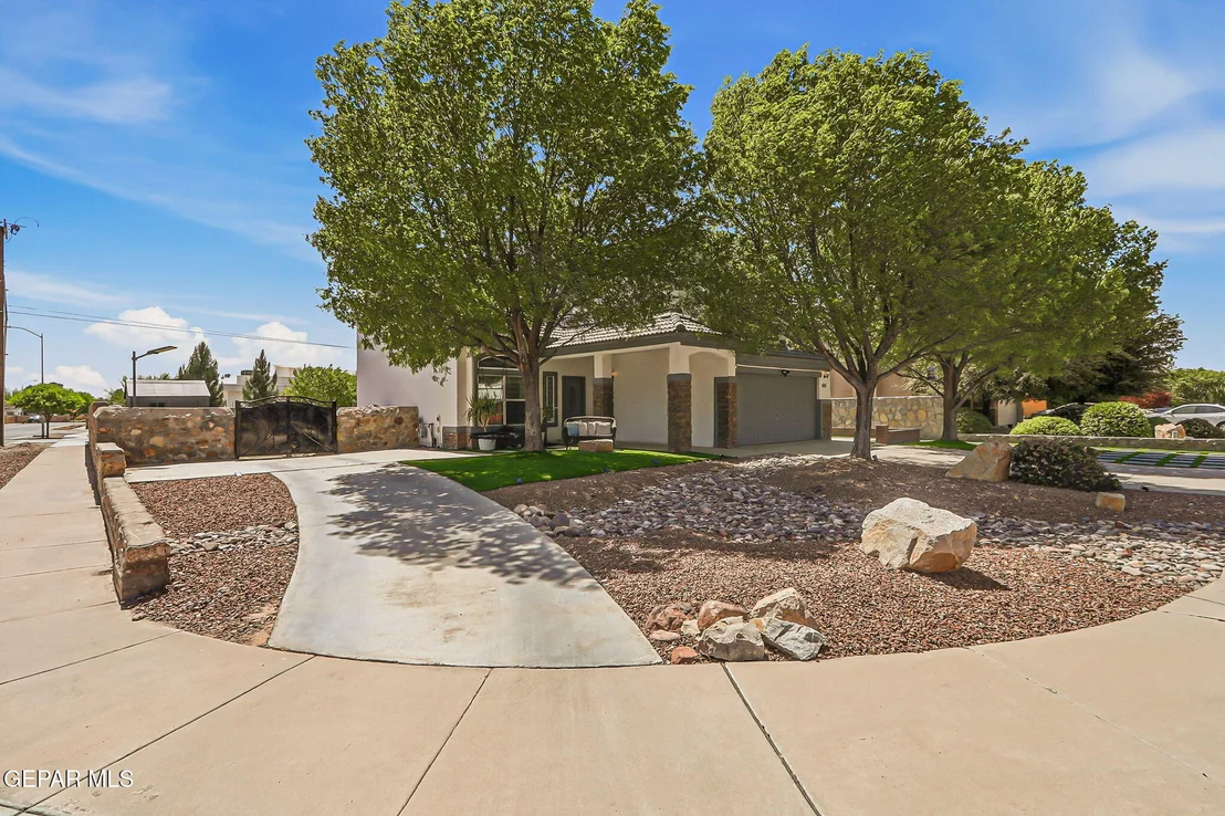 Photo of 600 Valley Plum Avenue