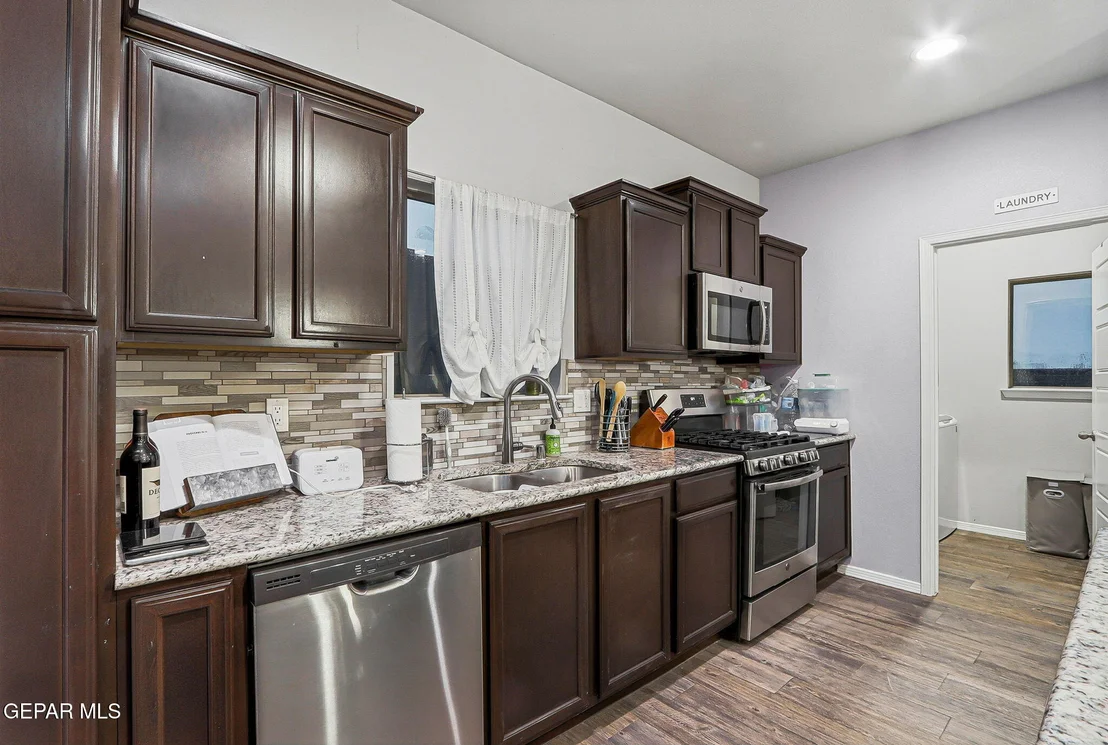 Photo of 238 McDowell Street
