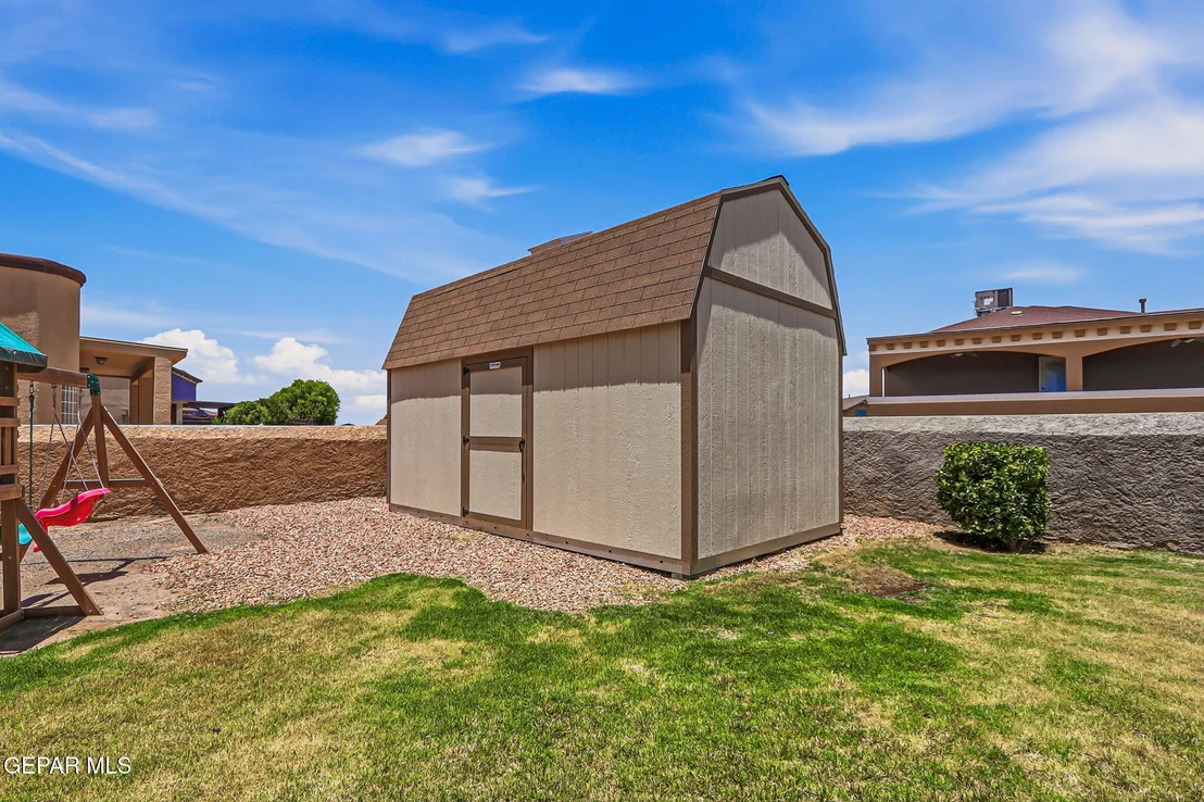 Photo of 5544 DENNIS CAVIN Lane