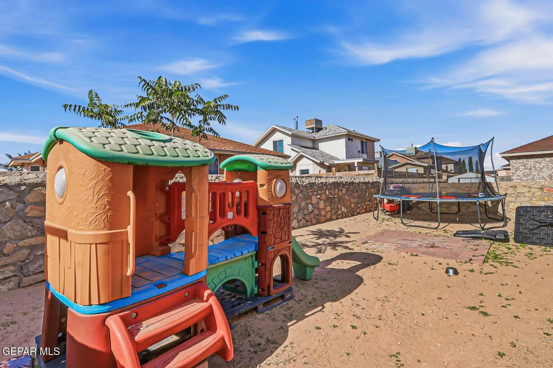 Photo of 5979 VALLE DEL SOL Drive