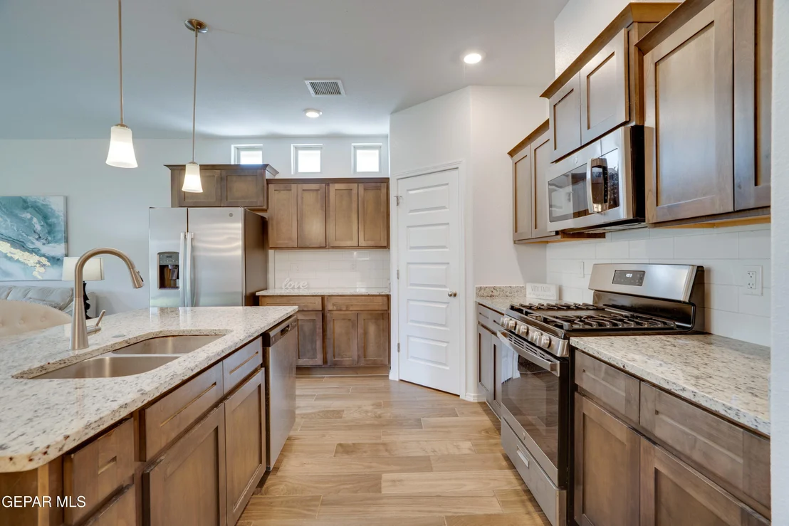 Photo of 7328 Glacier Drive