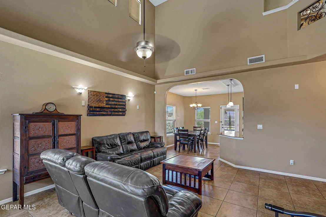 Photo of 14367 N North Cave Drive