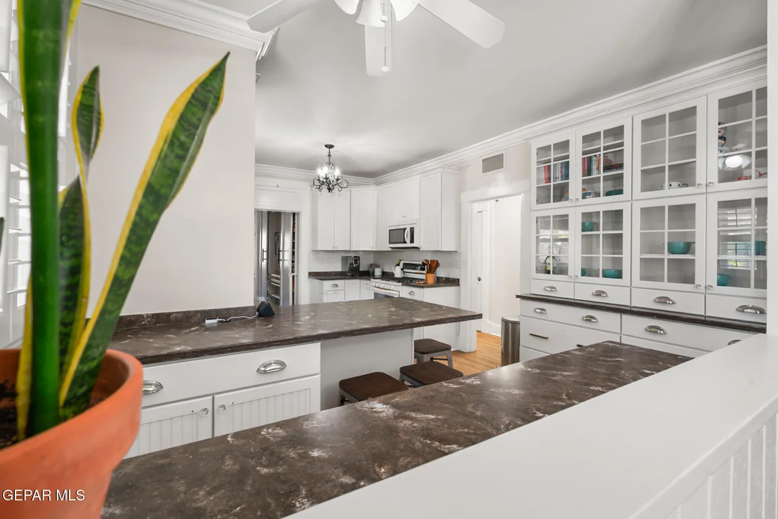 Photo of 1013 PARK Road