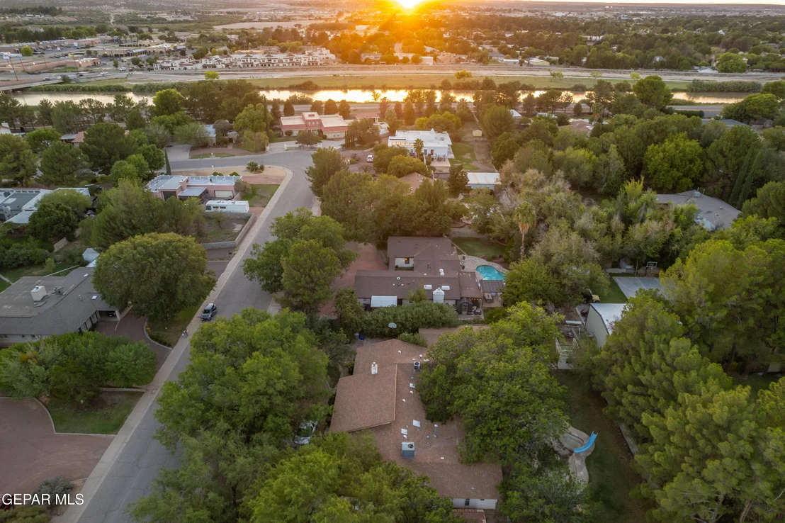 Photo of 5153 WILLOW CREEK Drive